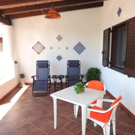 Casa Alicudi *